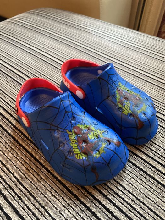 Детские кроксы