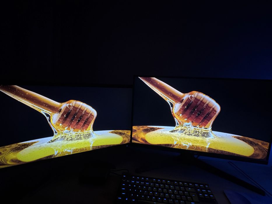 Asus VG27AQ3A + ViewSonic VX2458