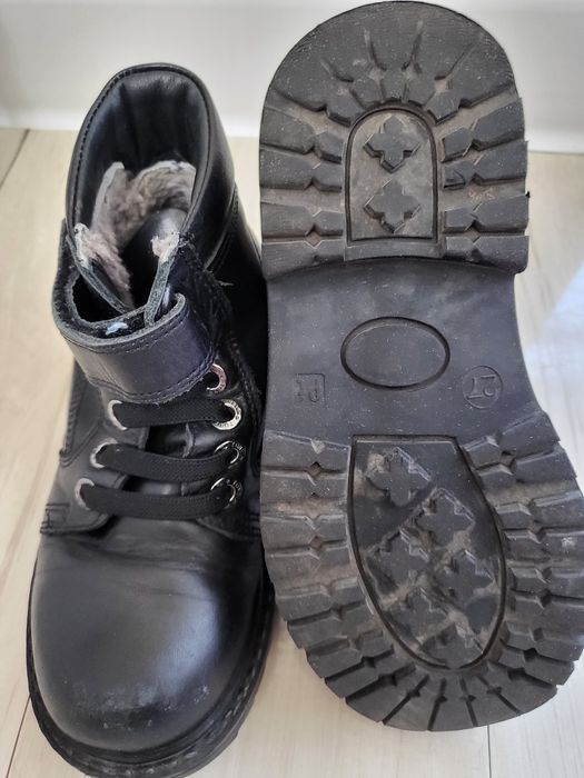 Продам обувь детские