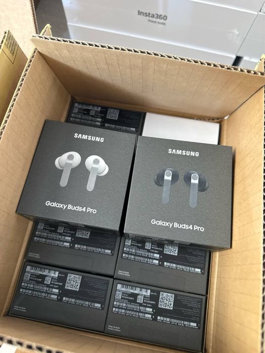 Samsung galaxy buds 4 pro. Original