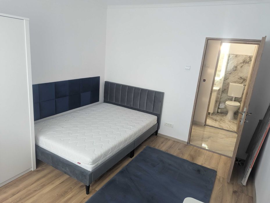 Inchiriez apartament doua camere, Fabricii vis-a-vis de Kauflan