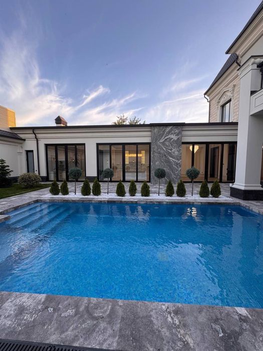 Продам Дом центр Луначарский