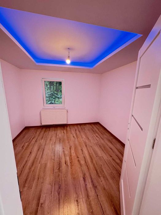 Apartament cu 2 camere M16 Etaj 1 Renovat !!!