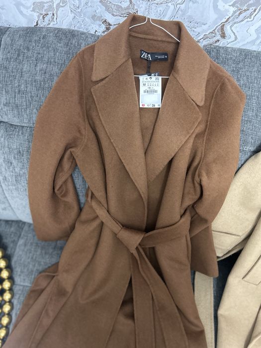 Sacouri si costume de la Massimo Dutti si Zara noi cu eticheta