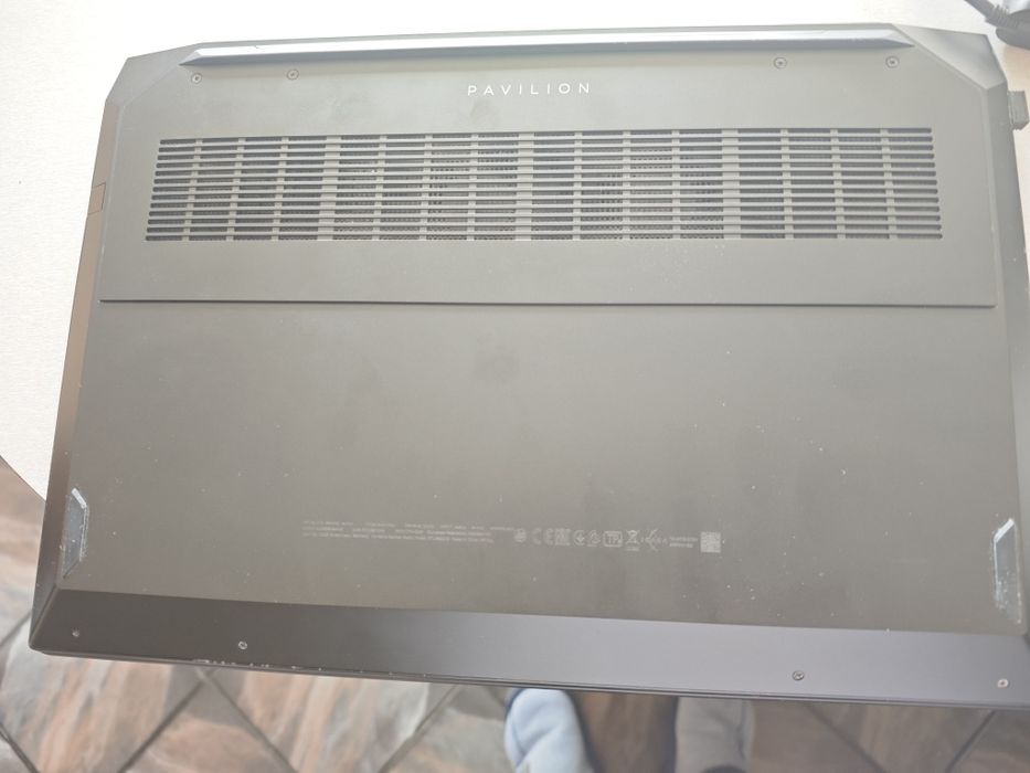 Лаптоп HP Pavilion