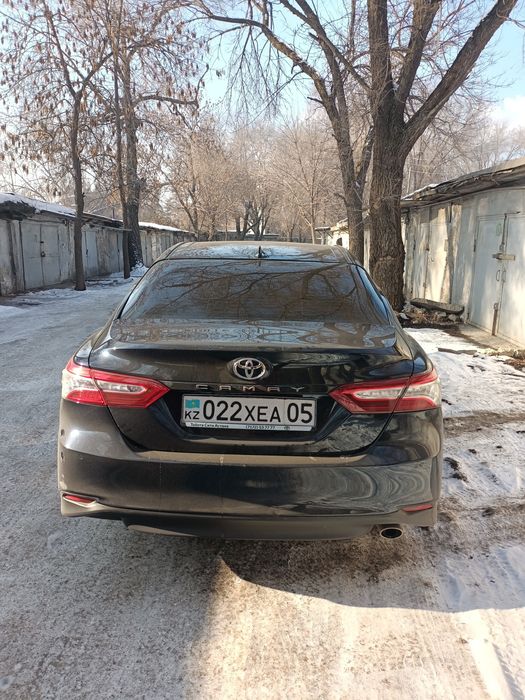 Тойота Камри 70 СРОЧНО ПРОДАЮ
