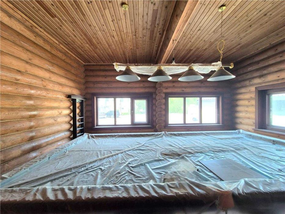 Продам дом из сруба на 2 хозяина, 2 этажа.