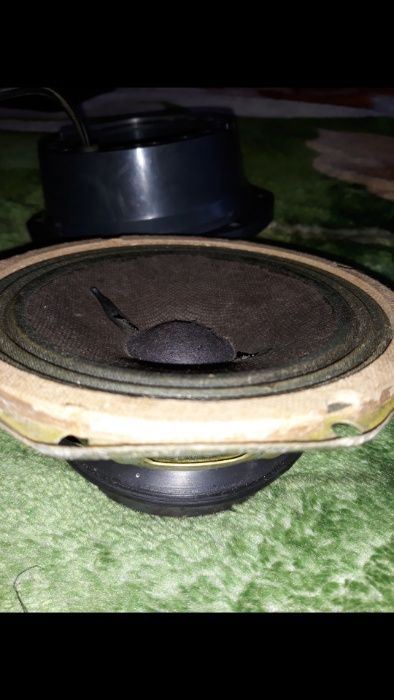 Difuzor de medie impedanța 4 ohmi, 12 cm