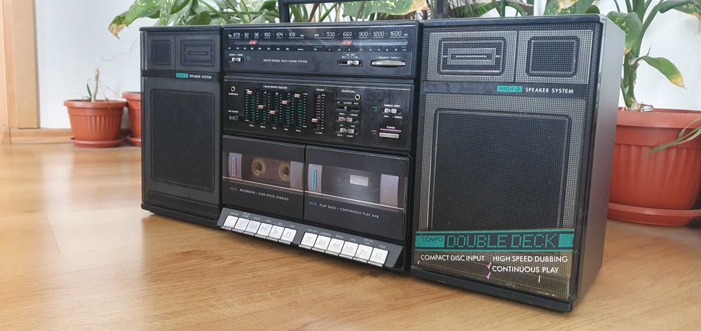 Касетофон Philips българска сглобка