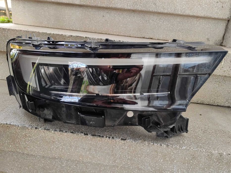 Фар Opel Mokka B LED десен / Фар Опел Мока Оригинален