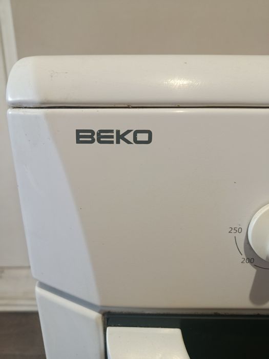 Электрическая плита BEKO