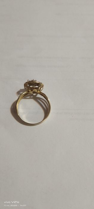 Продам золотое кольцо