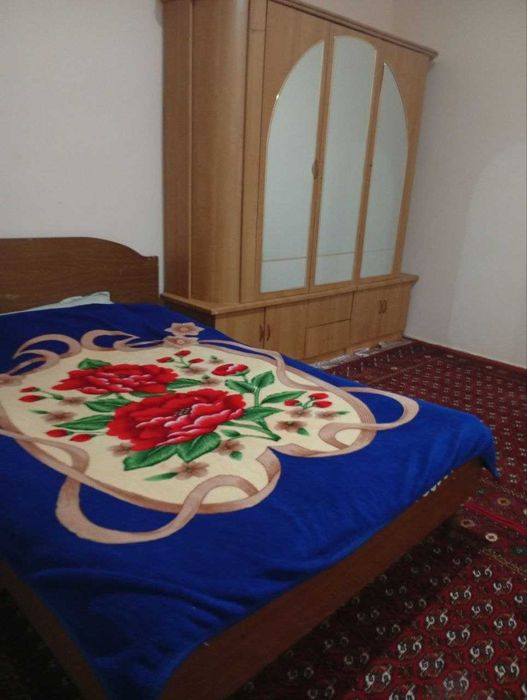 Ургенч шахрида, Надмесда уй ижарага берилади, хамма шароити бор