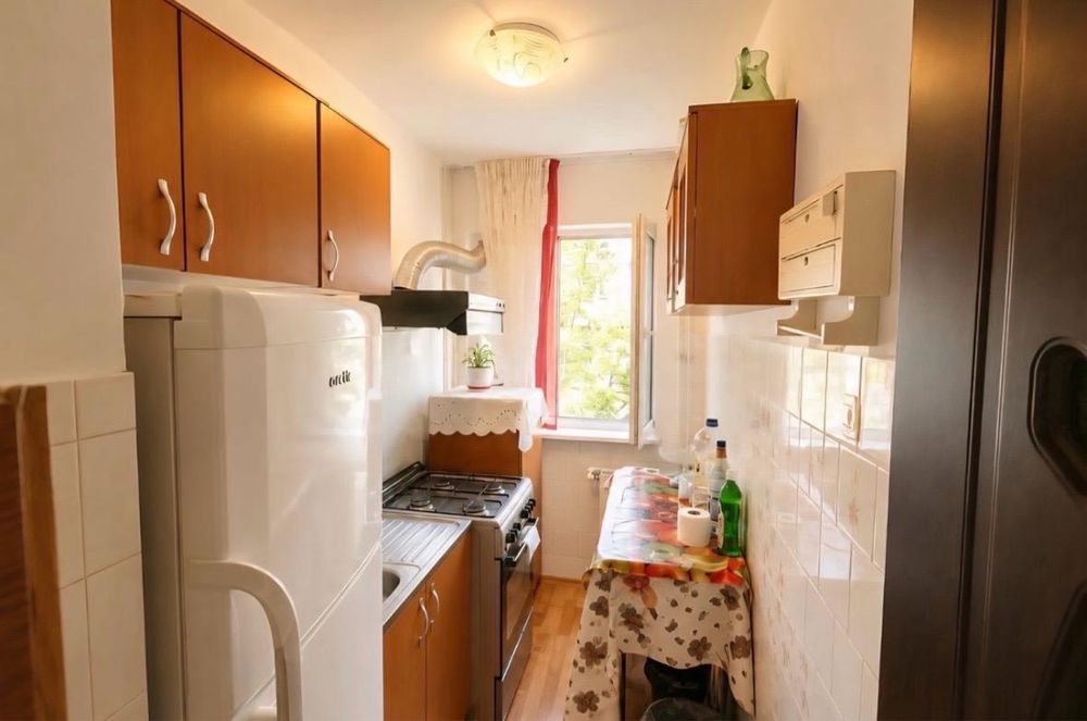 Apartament 3 camere Craiovita Noua Niella 3/4