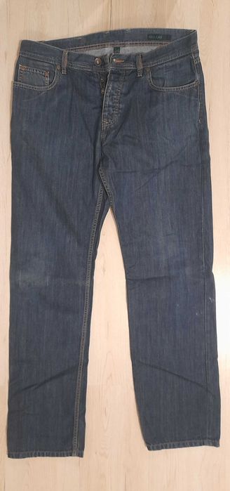 Мъжки дънки Бенетон