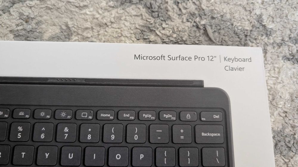 Microsoft Surface Pro 12 Клавиатура