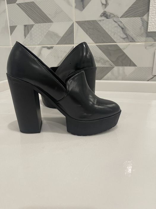 Туфли женские