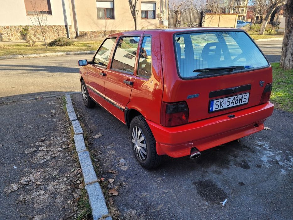 Vând Fiat 1 2001 în stare bună