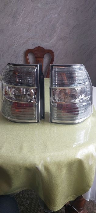 Задний фонарь ЛЕВЫЙ (фара) Паджеро 4 недорого!