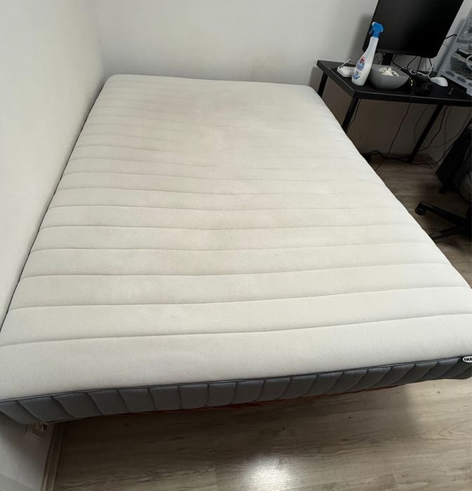 Saltea IKEA Valevag 140 x 200 cm , confort - arcuri impachetate