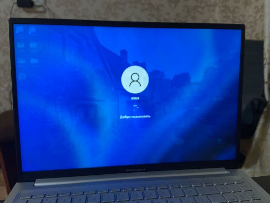 Продам ноутбук Asus Vivobook