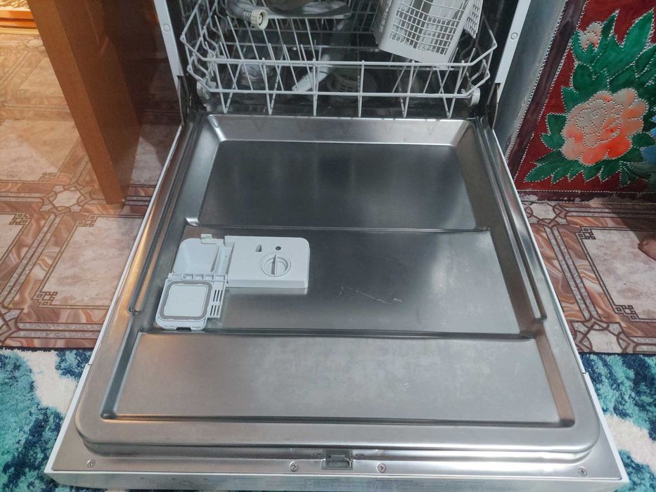 Посудомоечная машина