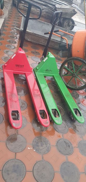 Roxli ijaraga beriladi.