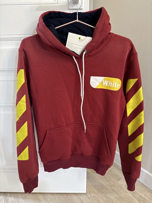 Худи Off White красный
