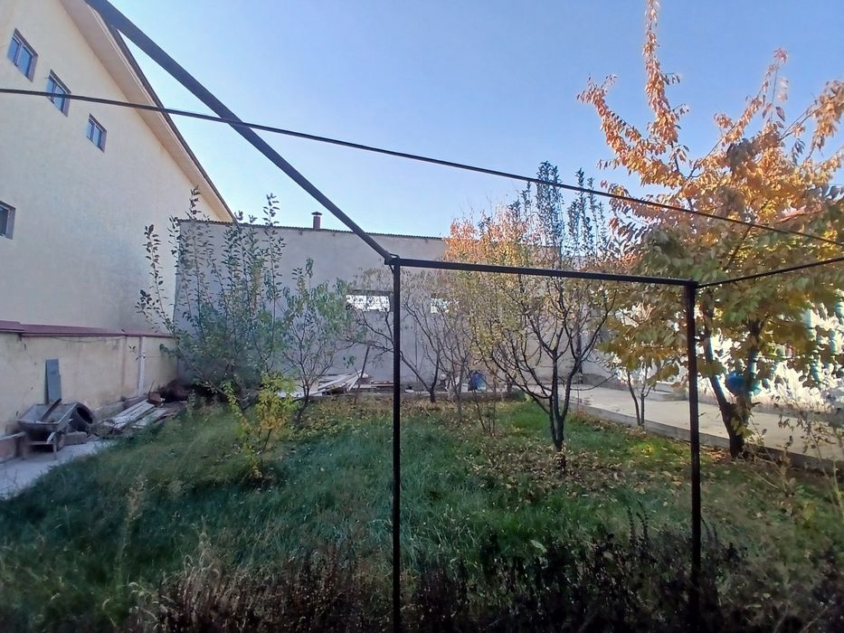 Саехатда коттедж сотилади