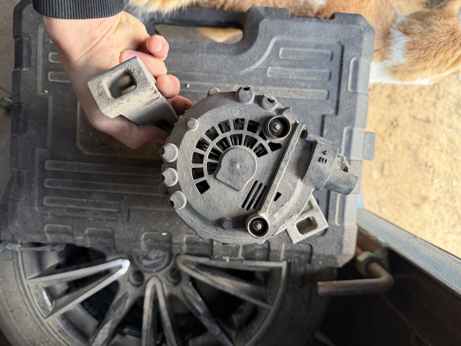 Стартер Форд Фокус 3 оригинал