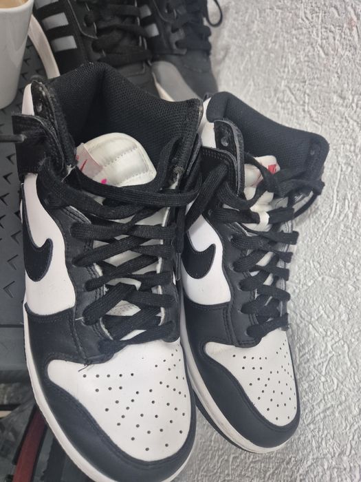 Маратонки Nike Найк Сникърси Dunk
Сникърси Dunk High DD186
Сникърси Du