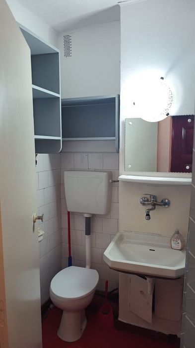 Garsoniera de închiriat în Tudor zona Shopping City persoana fizica