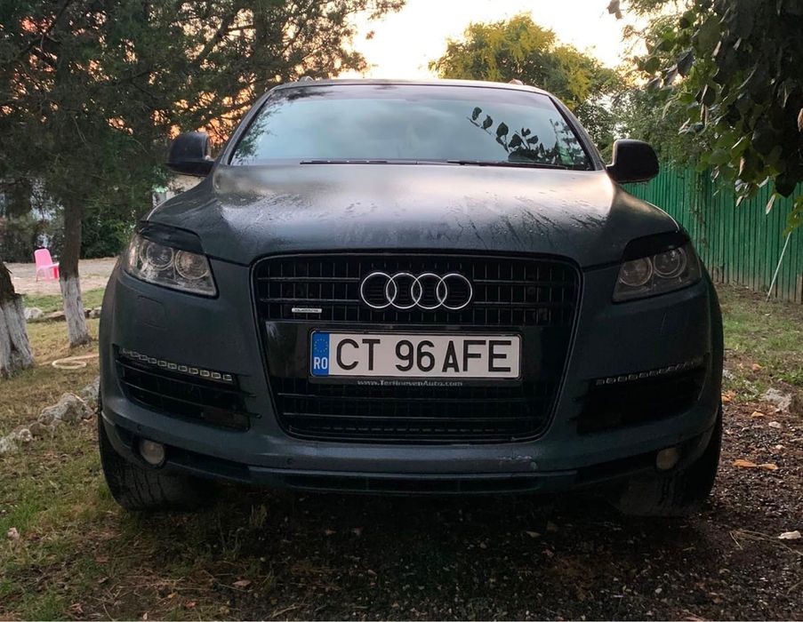 Vand Audi Q7 2007