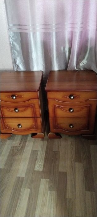 Продам спальный гарнитур