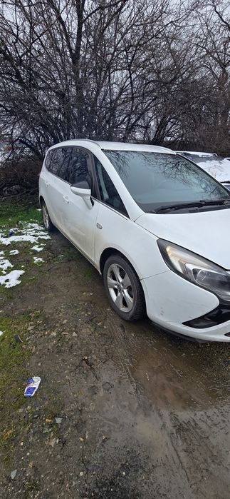 Opel zafira 1.6 turbo metal 150ps