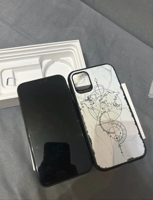 Iphone 11 negru 128 GB