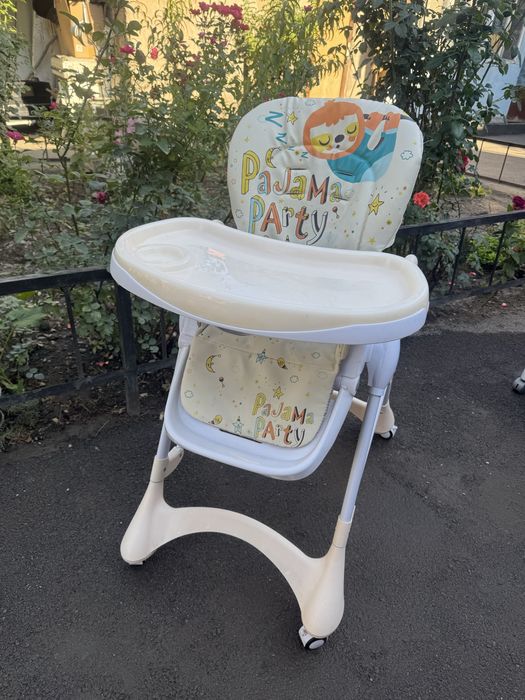 Стульчик для кормления