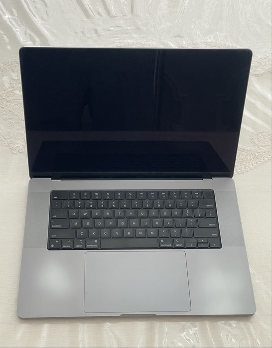 Macbook pro M1 Pro 32/512 GB 16 inch 86% 513 циклов
