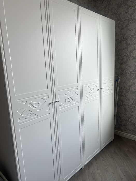 Продам 2 шкафа б/у