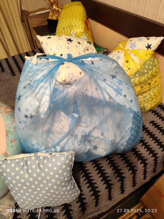 Продается манеж трансформер 8 в 1.