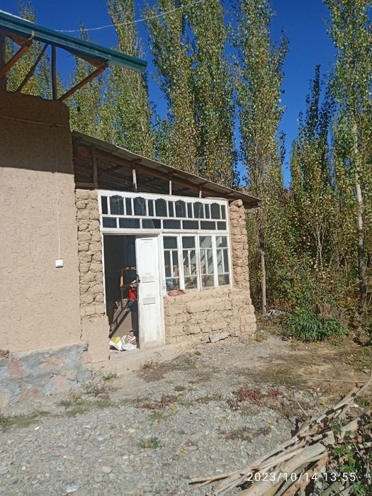 Уй сотилади Жиззох вилояти бахмал тумани