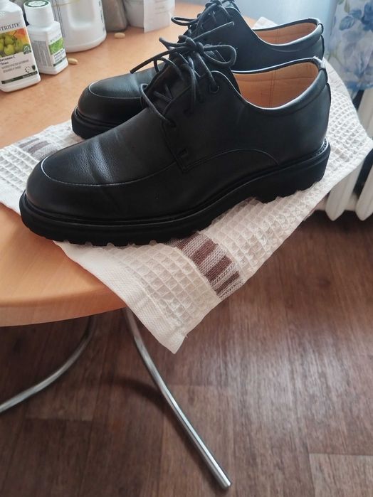 Продаётся туфли летнее.