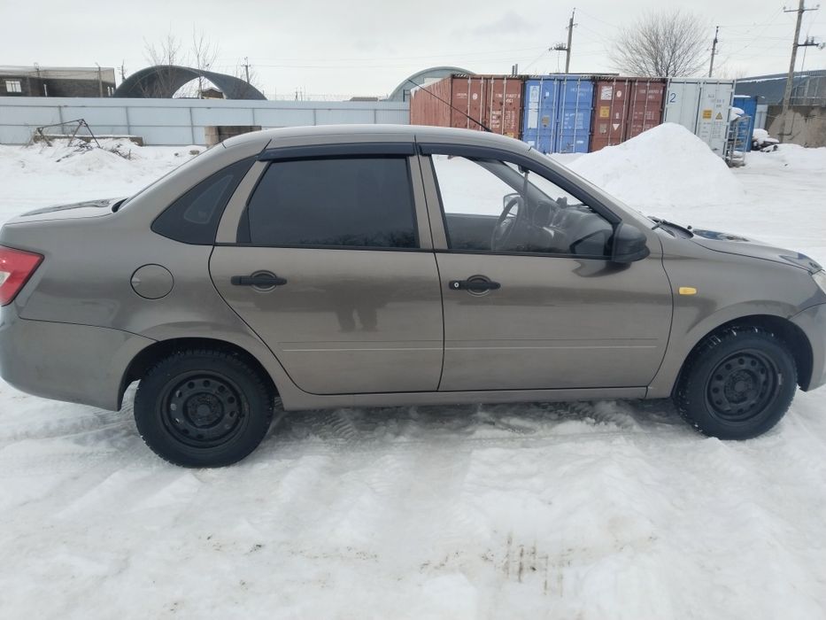 Лада гранта 2015 г.в