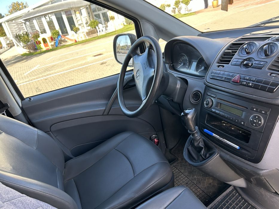 Mercedes Vito 109