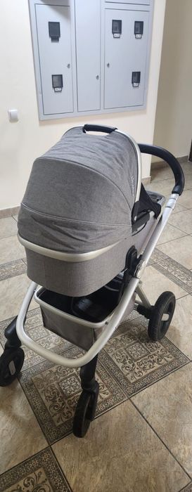 Продам коляску фирмы Nuna