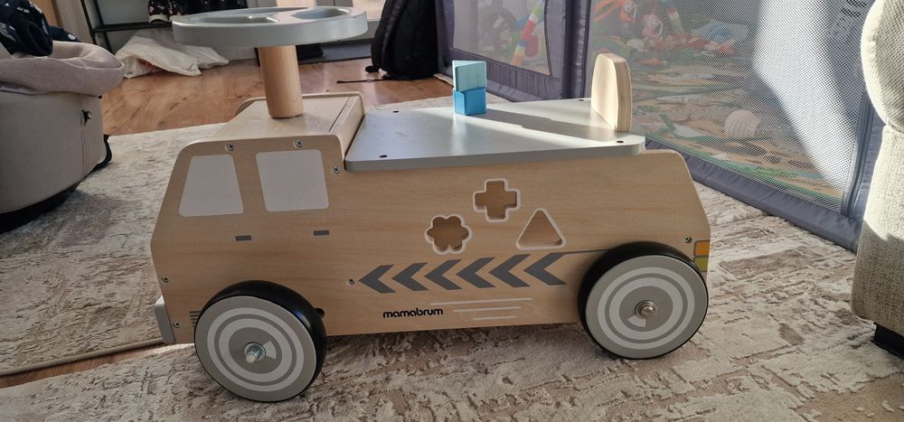 Masina de lemn Mamabrum