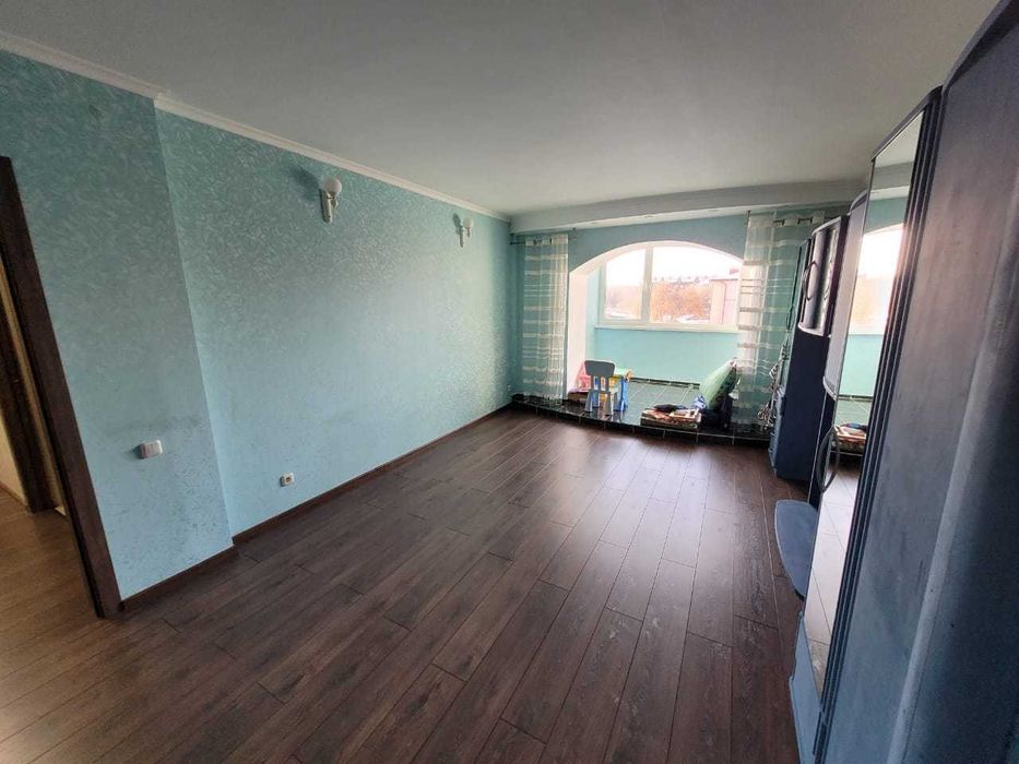 Продам 4 ком квартиру