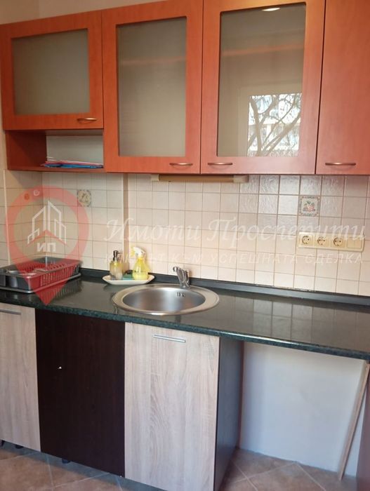 2-стаен в София-Иван Вазов площ 65 цена 600