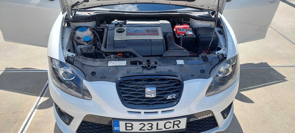 SEAT Leon 2012 — imagine 2