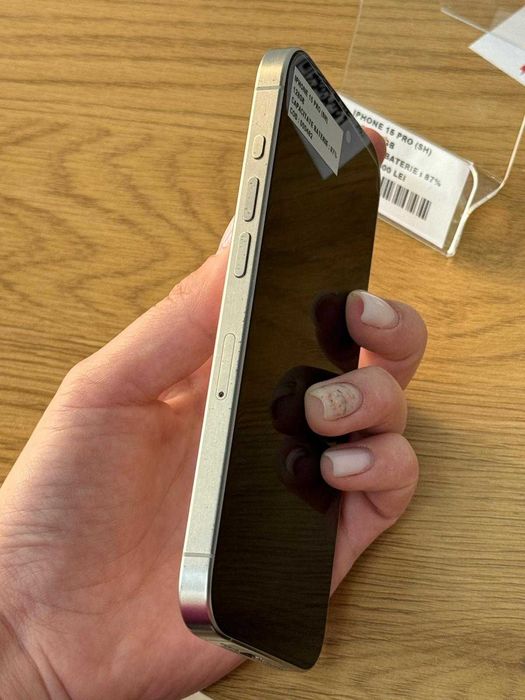 Iphone 15 Pro - 128 GB - Stare buna